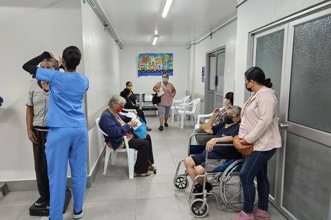 Hospital Bicentenario supera las 400 atenciones diarias y predominan los enfermos respiratorios, hipertensos y diabéticos