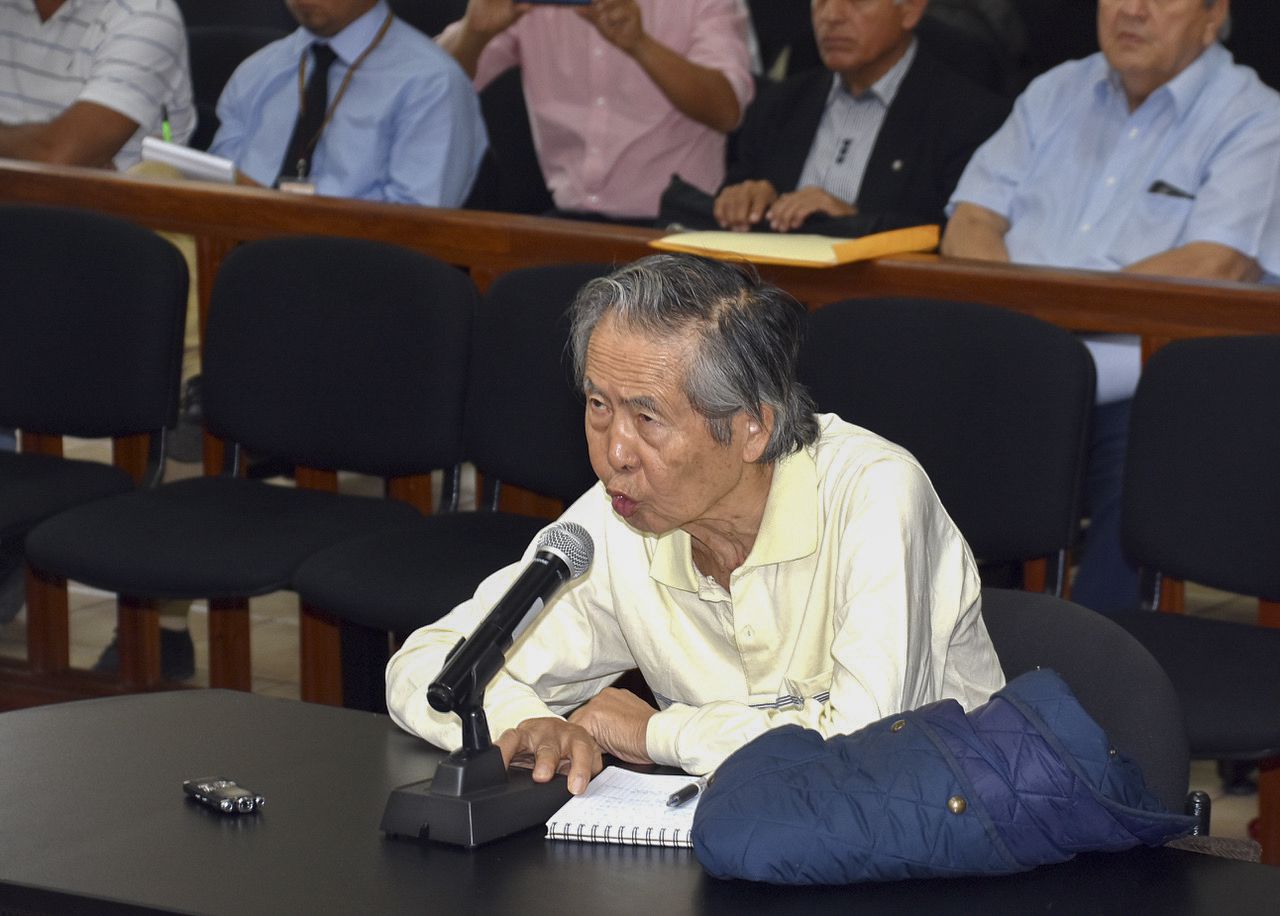 El expresidente peruano Alberto Fujimori regresó a prisión tras superar problemas respiratorios