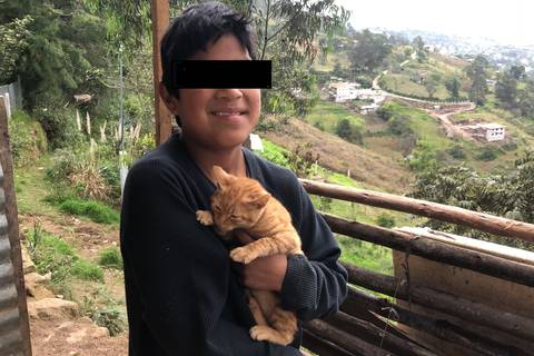 Cristian, el niño de nueve años que quiso vender su gata en $ 3 para ayudar a su familia, sueña con ser bombero