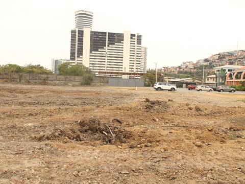 La construcción del proyecto The Hills permitirá abrir 400 plazas de trabajo directo en obra; los movimientos de tierra arrancaron