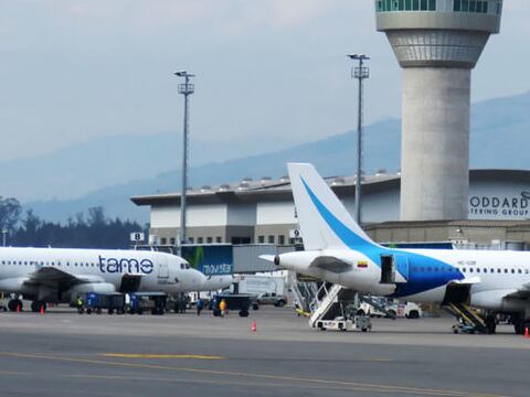 Aviación Civil recuerda restricción de ingreso de vuelos a Ecuador