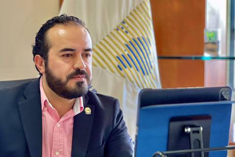 Patricio Maldonado, alcalde de Nabón, es elegido presidente de la AME