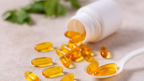 Alimentos ricos en vitamina E que ayudan a proteger los nervios, los músculos y previene coágulos sanguíneos