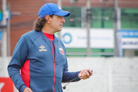 ‘Hay cambios que no entendemos, depende de él y su decisión nos cuestan puntos’, la crítica de la presidenta del Deportivo Quito al DT Raúl Duarte