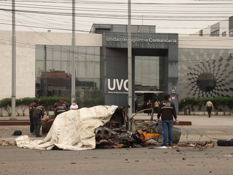 Dos hombres sentenciados a diez años de prisión por detonación de carro bomba cerca de UVC en el norte de Guayaquil