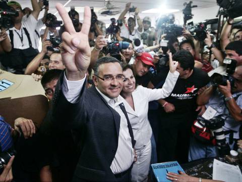 Quinta orden de detención contra expresidente salvadoreño Mauricio Funes