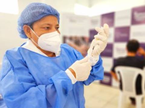 Campaña de vacunación contra la viruela símica se realizó en el Hospital de Infectología de Guayaquil