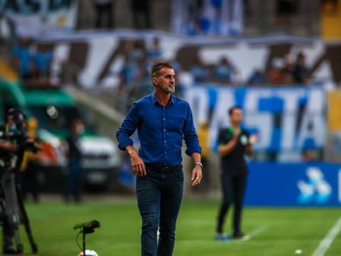 Por presiones de la hinchada, Gremio de Porto Alegre despidió al DT Vagner Mancini