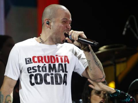 Calle 13 cerró su gira MultiViral ante 30.000 personas en San Juan