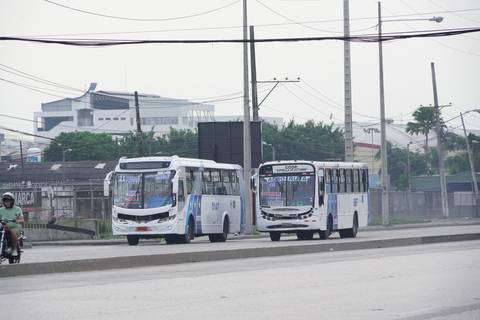Aumento del pasaje de bus en Guayaquil