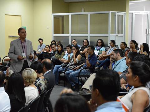 La Espol organizó foro en el marco del Día del Turismo 