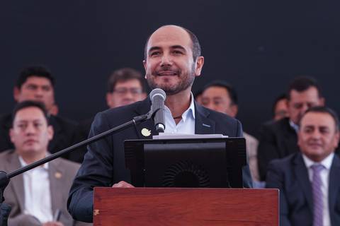 Juan Cristóbal Lloret, prefecto de Azuay: ‘Planteamos un consorcio vial para que nos deleguen cuatro vías’