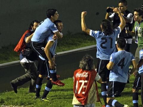 'Pesos pesados' de Uruguay citados para juego ante Ecuador