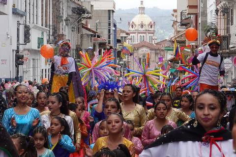 Gremio turístico estima que feriado carnavalero ha generado unos $ 70 millones