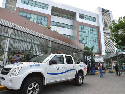 Fiscalía formulará cargos contra otras 17 personas por contratos en hospitales públicos de Guayaquil y otras localidades