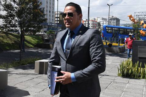 El ‘miedo’ a la extradición le hizo al narcotraficante Leandro Norero financiar el no por el que hacía campaña Ronny Aleaga, afirmó Hélive A. 
