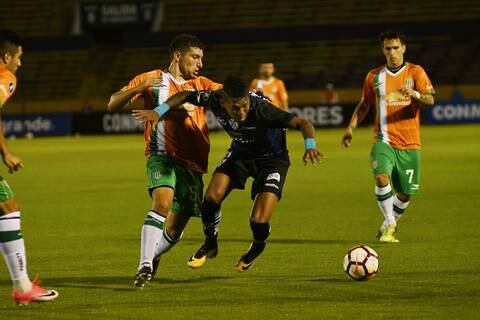 Independiente del Valle quedó eliminado de la Copa Libertadores, tras empatar 2-2 con Banfield en Quito
