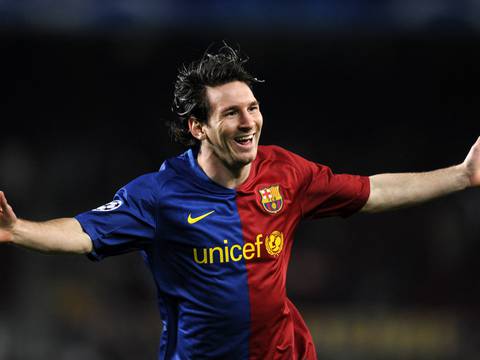 En más de $ 900.000 se subasta el primer contrato de Lionel Messi con el FC Barcelona