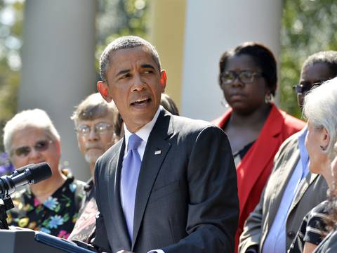 Obama urge a republicanos a "reabrir" la Administración federal