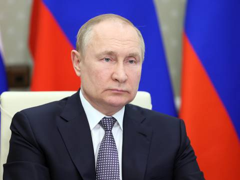 “Se está preparando para matar de hambre a gran parte del mundo”: La advertencia de un historiador de Yale sobre el plan de Putin para ganar la guerra