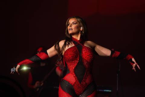 Nelly Furtado y su nueva figura: Critican a la cantante de 44 años por su peso, sus defensores dicen que luce “como una mujer normal”