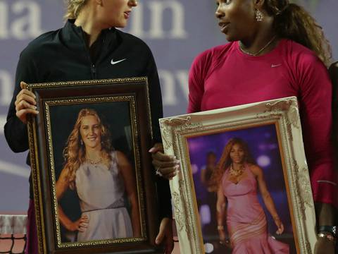 Azarenka vence a Serena Williams en juego de exhibición