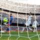 Thibaut Courtois se lleva como recuerdo el último gol oficial que anotó Sergio Agüero en su carrera