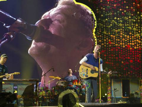 Coldplay interpretó "De música ligera" en homenaje a Soda Stereo