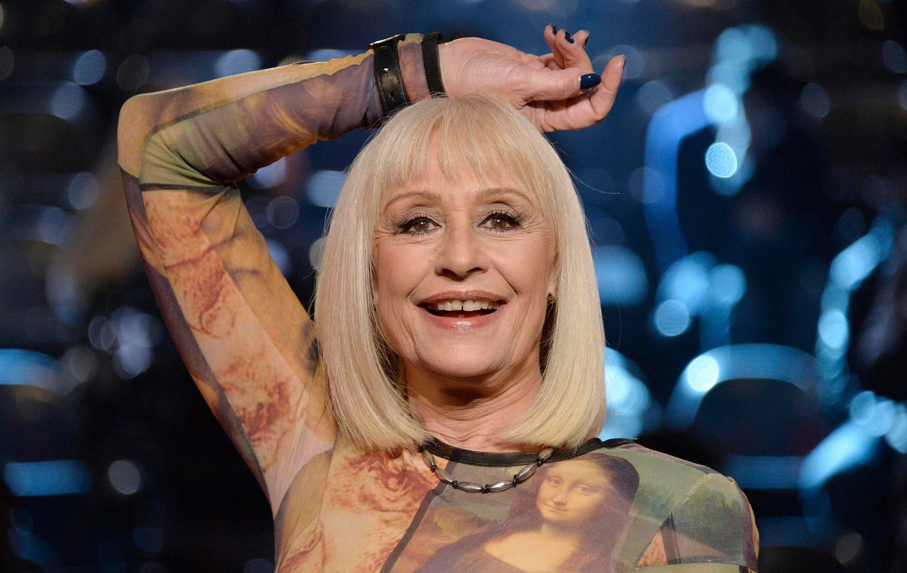 Raffaella Carra Dono Un Inmueble A Unos Voluntarios Antes De Morir Gente Entretenimiento El Universo Raffaella Carra Dono Un Inmueble A Unos Voluntarios Antes De Morir Gente Entretenimiento El Universo