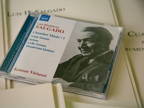 Universidad de Kansas entregó al Archivo Histórico el primer volumen del disco ‘Luis Humberto Salgado: Chamber Music Vol. 1′