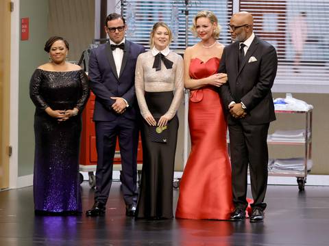 Elenco original de ‘Grey’s Anatomy’ protagoniza emotivo reencuentro en los Premios Emmy