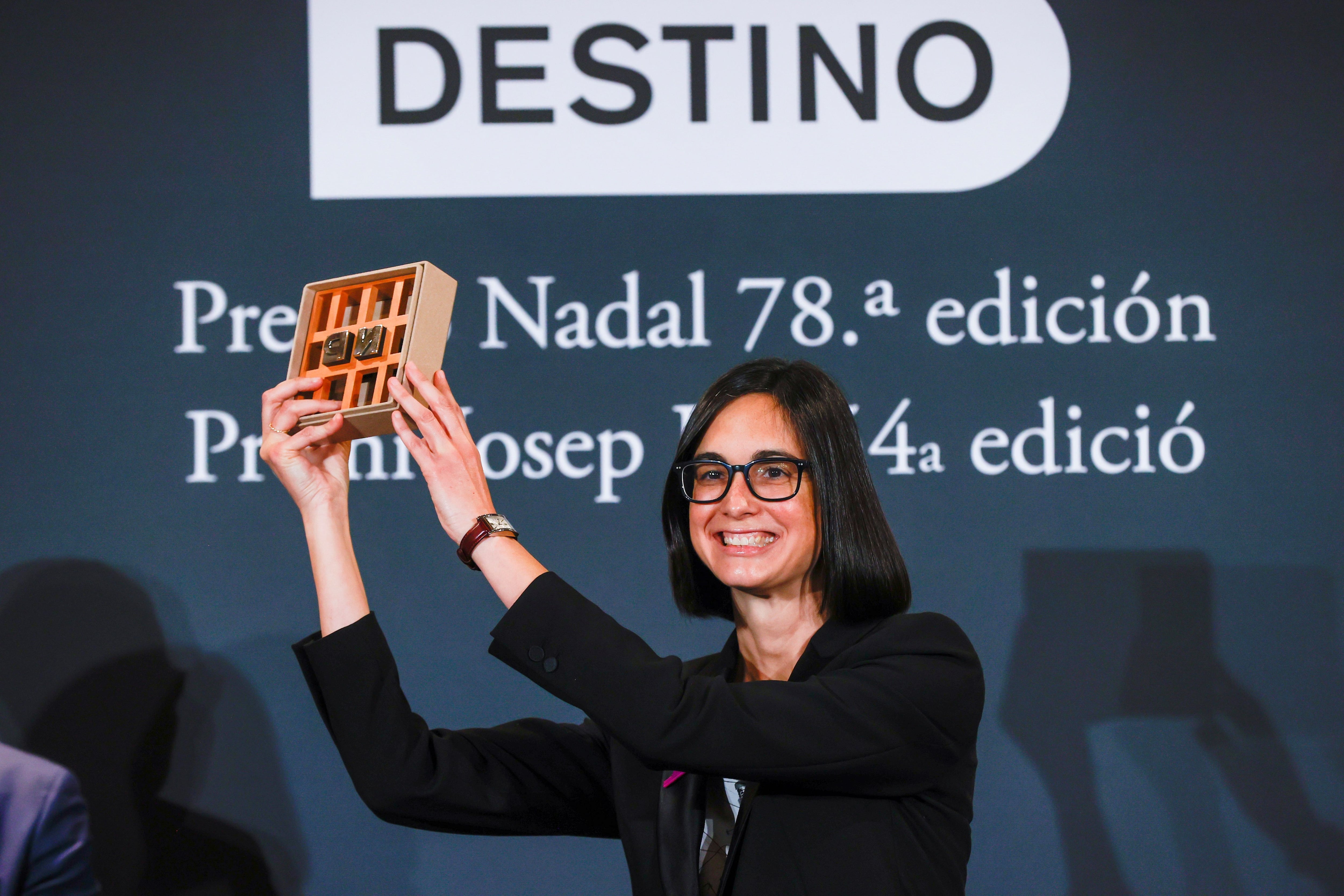 La periodista madrileña Inés Martín Rodrigo gana Premio Nadal de novela con un historia que habla sobre el poder de la escritura
