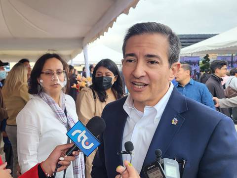 Pedro Freile anuncia que ya no será compañero de fórmula del precandidato presidencial Jan Topic