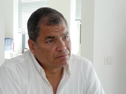Sentencia de 8 años por el caso Sobornos fue notificada al expresidente Rafael Correa
