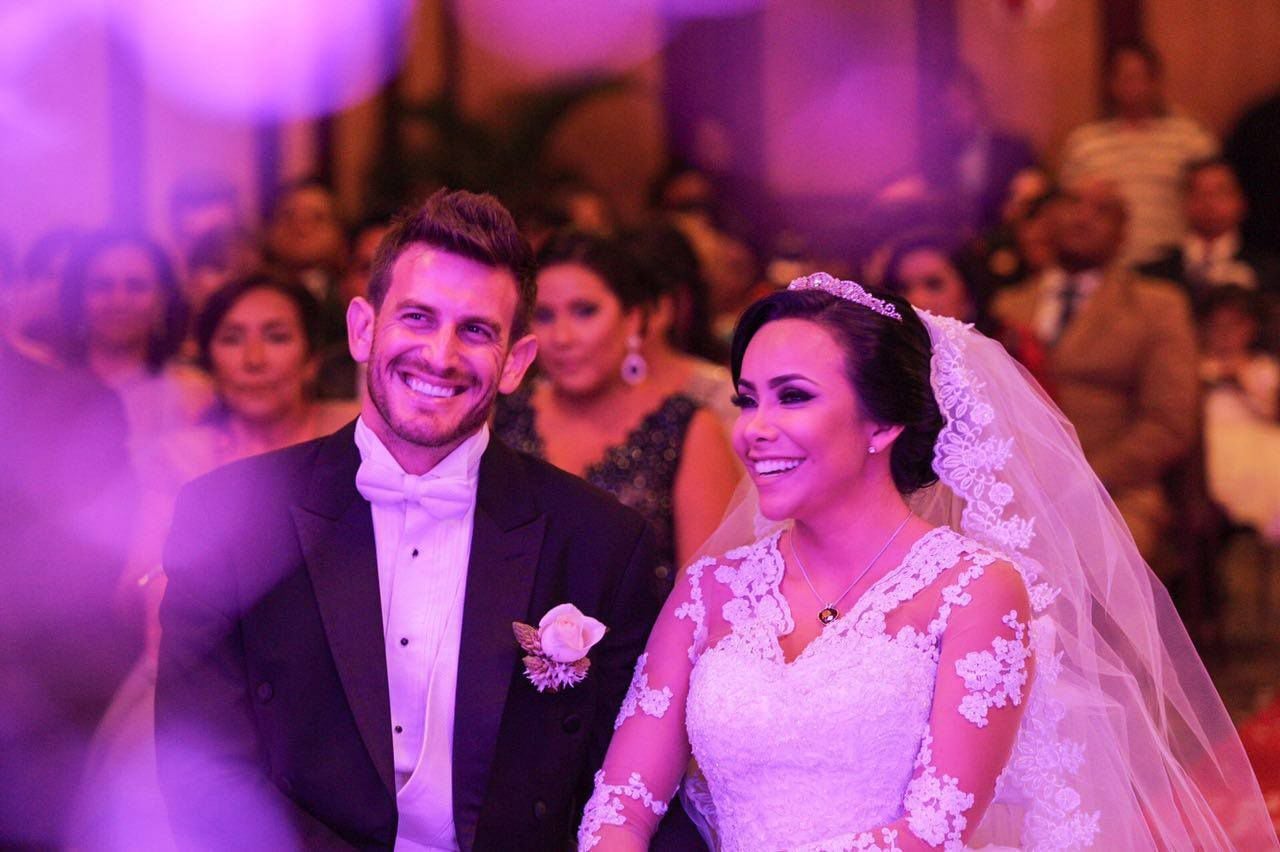 “El amor no muere solo se transforma”, dice Adriana Sánchez al anunciar en redes su separación de Esteban González