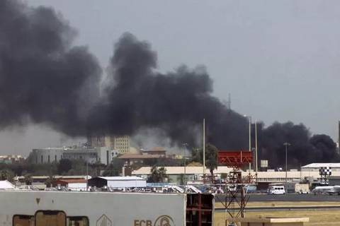 5 claves para entender los violentos enfrentamientos que ya dejaron más de 100 muertos y mil heridos en Sudán
