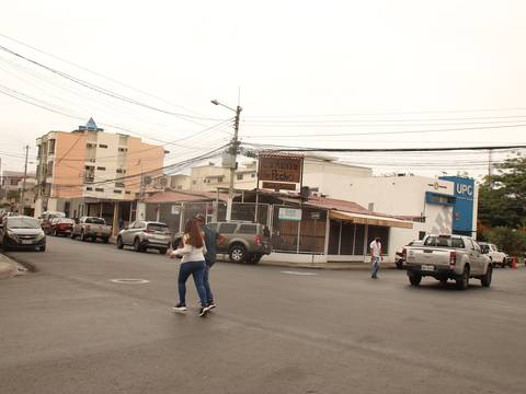 La ciudadela Guayaquil, una ‘hermana olvidada de la Kennedy’ donde los callejones oscuros propician robos   