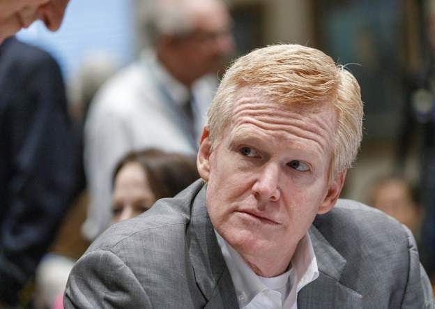 Alex Murdaugh, un abogado prominente cuyo caso cautivó en Estados Unidos, fue sentenciado a dos cadenas perpetuas tras ser declarado culpable de asesinar a su esposa y su hijo