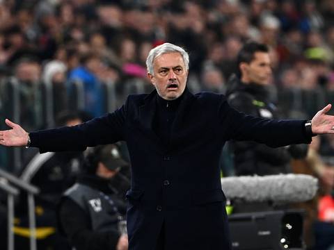 AS Roma despide al técnico José Mourinho