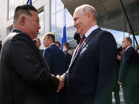 Tecnología espacial y cooperación en contra del ‘imperialismo’: lo que se discutió en la reunión entre Kim Jong-un y Vladimir Putin