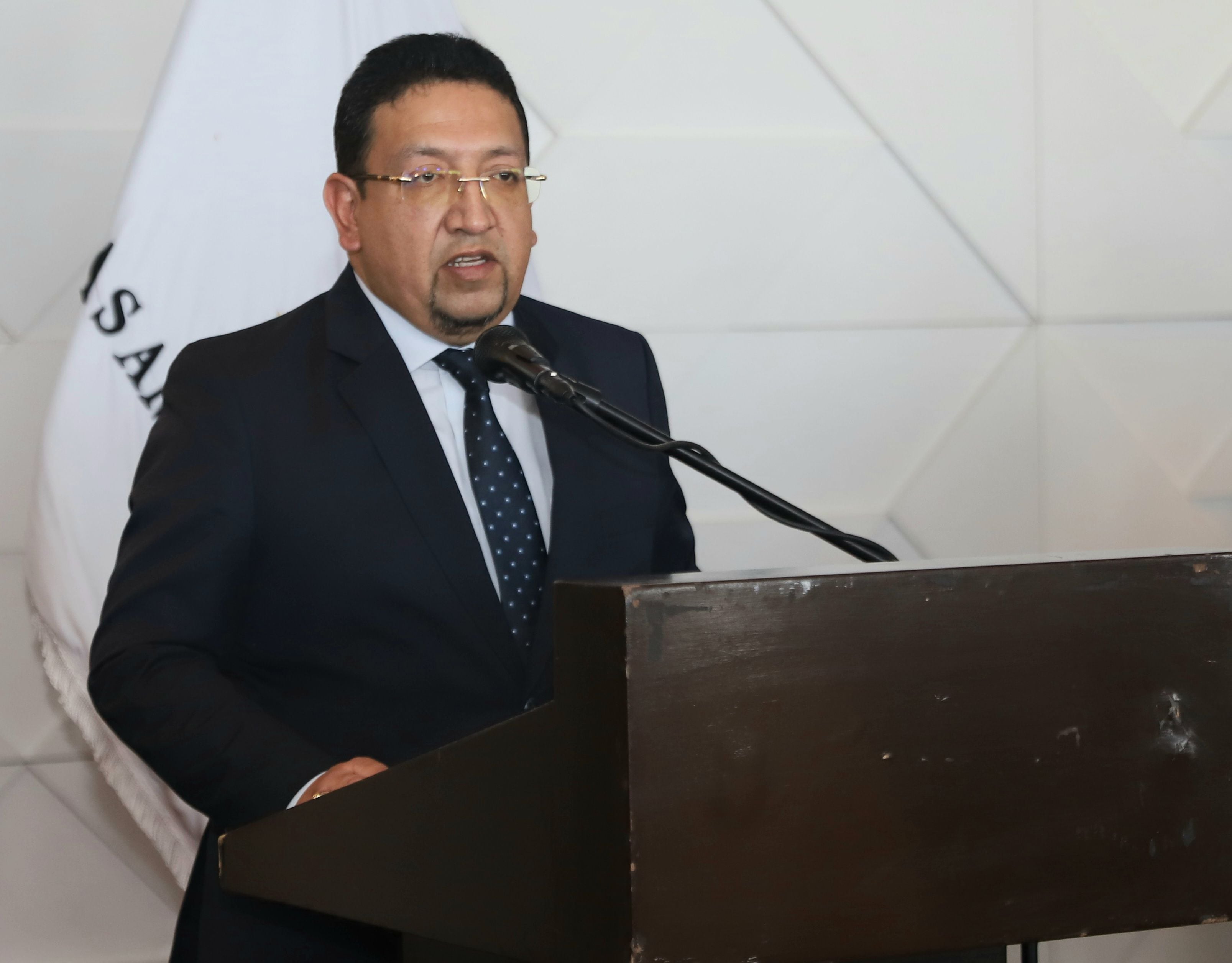 Virgilio Saquicela pidió al Ejecutivo designar comisión para resolver temas de colegislación, nuevas iniciativas y evitar vetos totales a proyectos