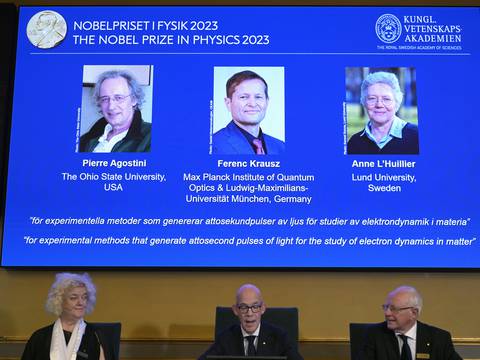 Nobel de Física premia a tres especialistas del movimiento ultrarrápido de los electrones