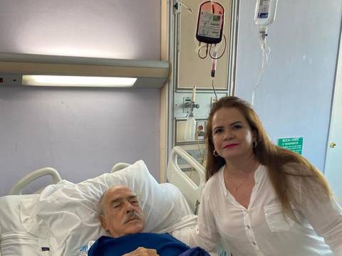 Así fueron las últimas horas de vida de Andrés García: sus hijos no estuvieron a su lado en el último respiro, tras recibir una transfusión y la extremaunción que le permitió partir en paz