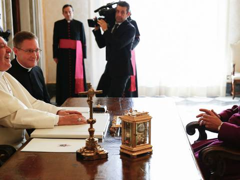 El buen humor une al papa Francisco con el jefe de los anglicanos
