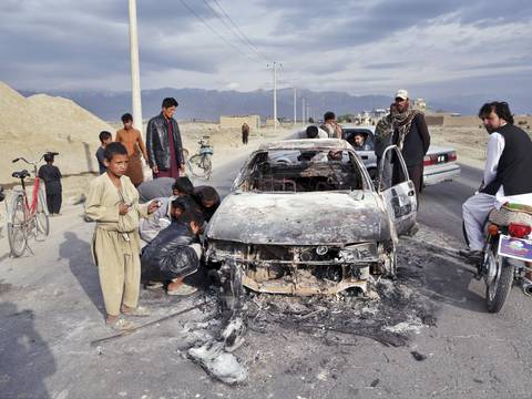 Talibanes lanzan ofensiva 'Victoria' pese a diálogo de paz en Afganistán