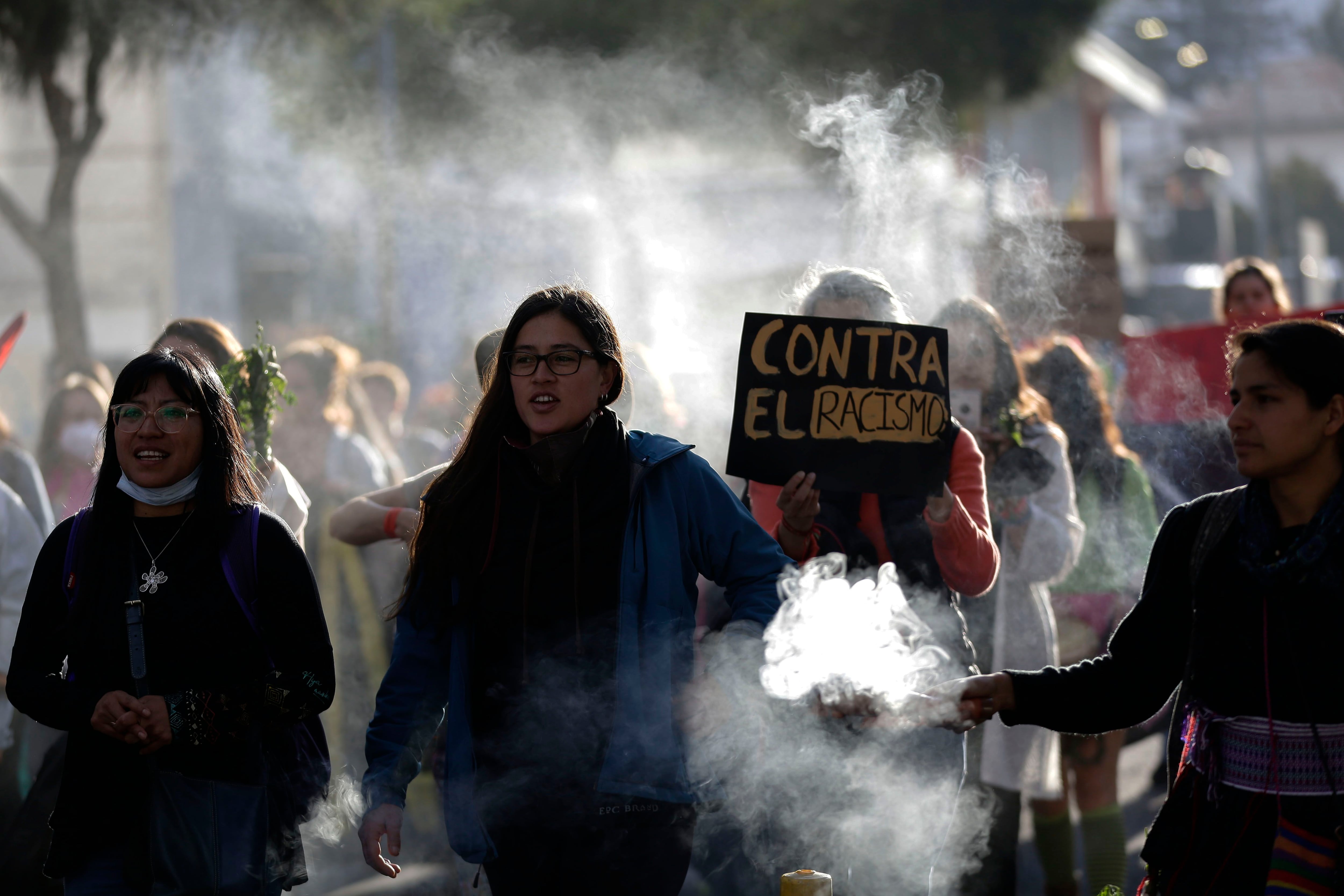 ‘Indios’, ‘blanquitos acomodados’, ‘quiteños de bien’, ‘pelucones’: ahondamiento del racismo y el clasismo también es secuela del reciente paro comandado por Leonidas Iza en Ecuador