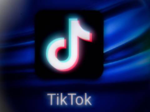 Suecia le prohíbe a su ejército el uso de TikTok en sus teléfonos