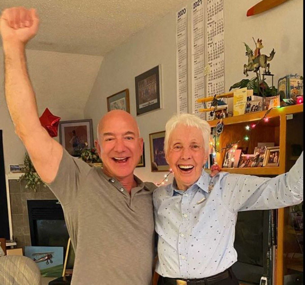 Una aviadora de 82 años viajará con Jeff Bezos al espacio en julio