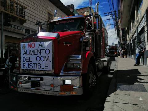 Gobierno compensaría vía aranceles a transportistas por aumento del diésel