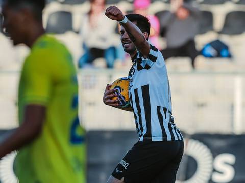 Ronie Carrillo vuelve al gol, pero no evita la derrota del Portimonense en la Liga de Portugal